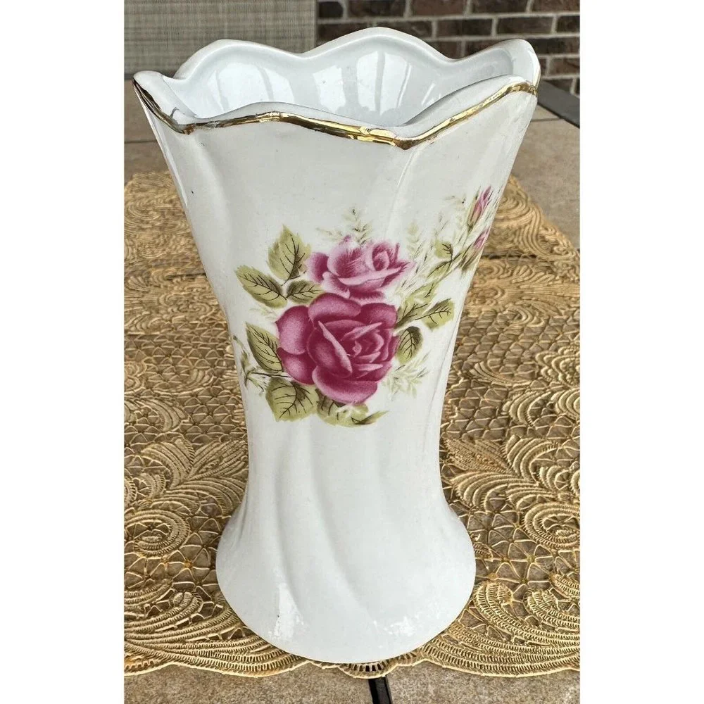 Vintage Gold‎ Trimmed Rose Flower Transfer Vase, Porcelain Decor